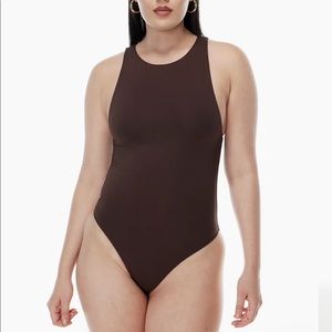 NWT Aritzia Babaton 90s Contour Bodysuit Size S Coffee Bean